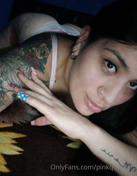 pinkquartz15 nude leaks onlyfans