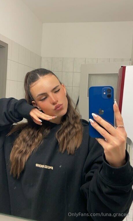 luna gracee naked onlyfans