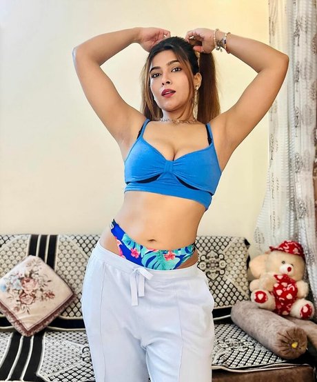 Tanya Chaudhari leak only fans