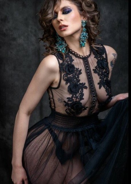 madame clarisse only fans leaks