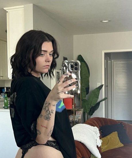 Erin Dougal leaked onlyfans