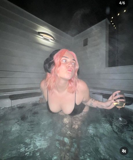 Erin Dougal onlyfans model photos