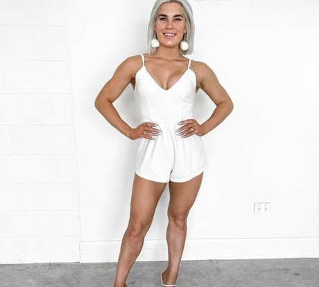 Daisy Lamb porn only fans