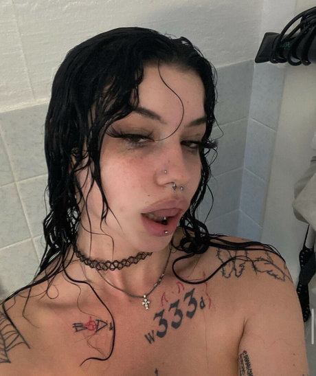shawtysuzi onlyfans leak nude