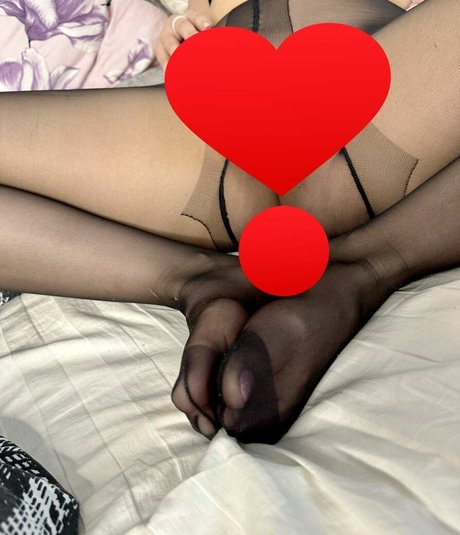 unicornsfeet onlyfans strip tease