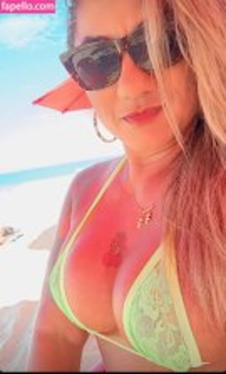 Esther Exhib onlyfans desnuda