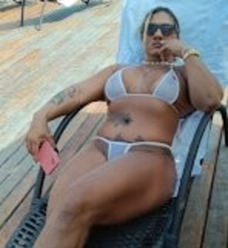 Esther Exhib new onlyfans