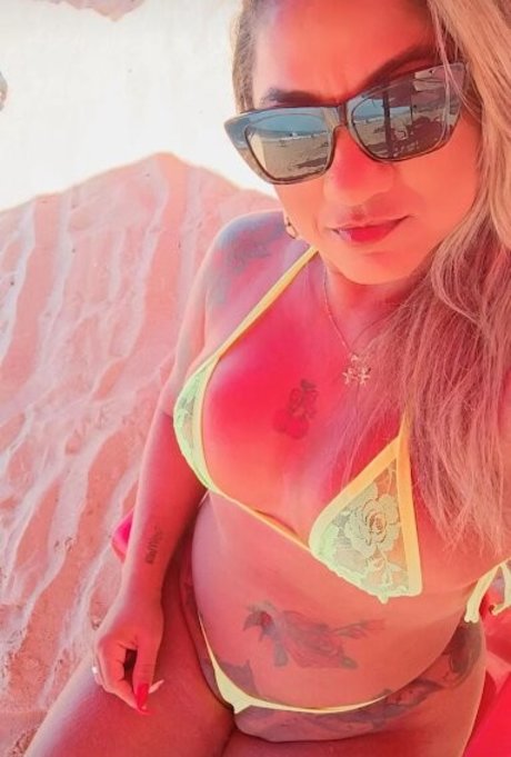 Esther Exhib leak onlyfans nude