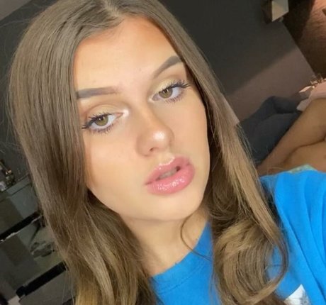 Isabella Evans only fans porn