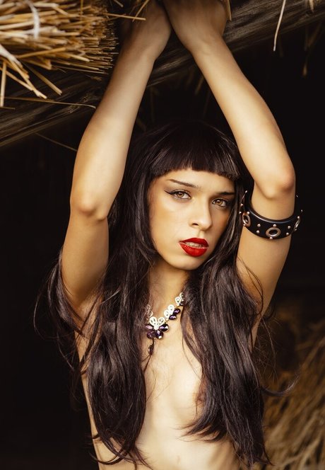 honestlythatsannoying onlyfans model photo