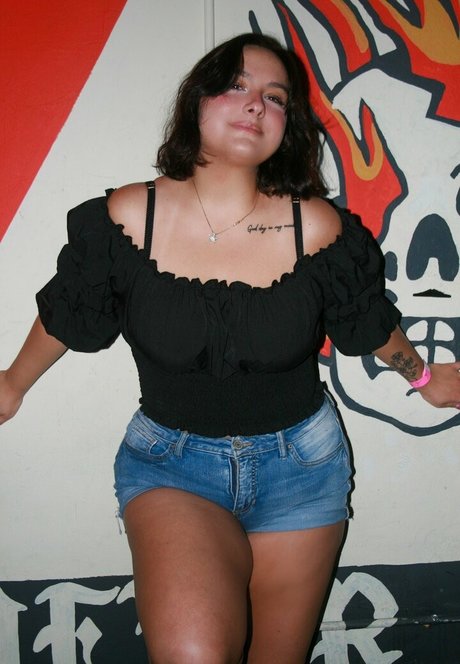 Marissa Grace  snapshot