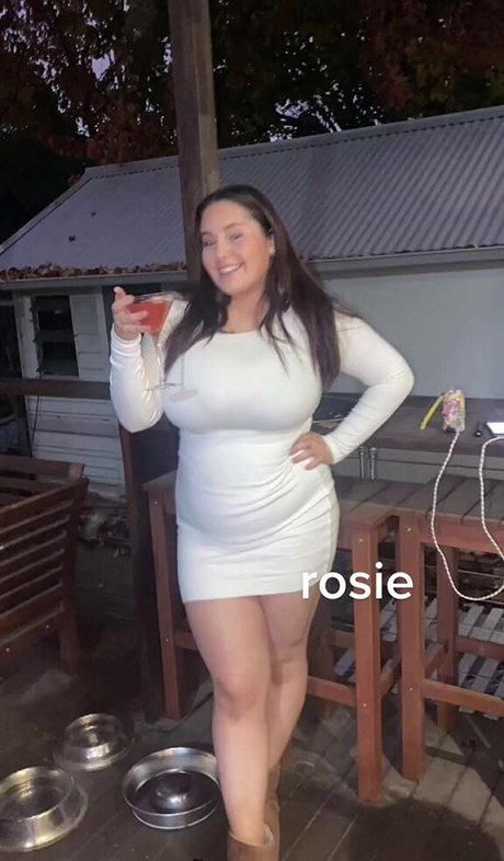 Raphaela S naked onlyfans