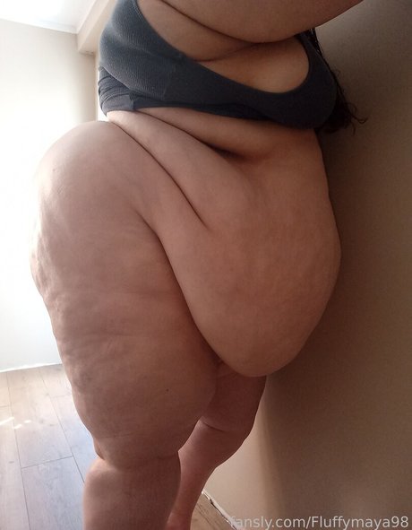 Fluffymaya98 onlyfans content