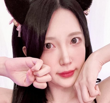 lluchiaa only fans content