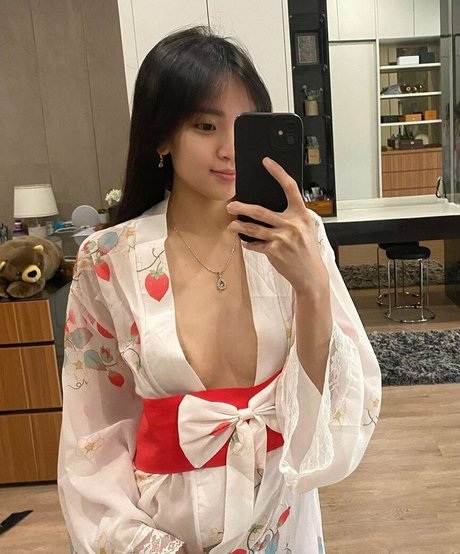 Aveline Liu onlyfans mega