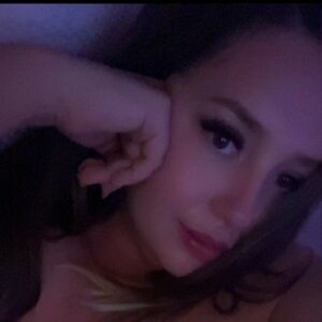 Emily272797 nudes leaked onlyfans