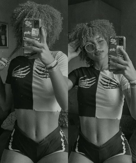 Sthefany Monteiro onlyfans nude pictures