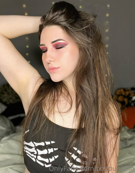 poppunkinn only fans pic