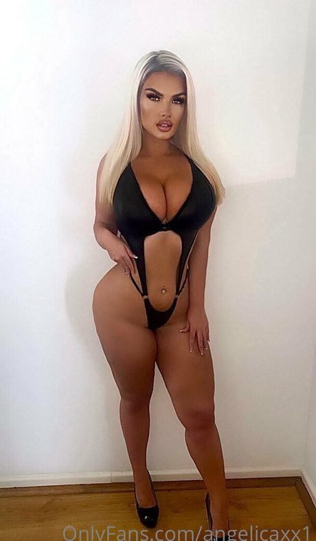 Angelica Sharpe nude onlyfans leaked