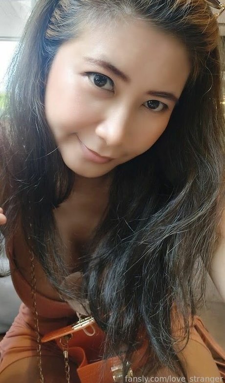 love stranger leaked onlyfans pics