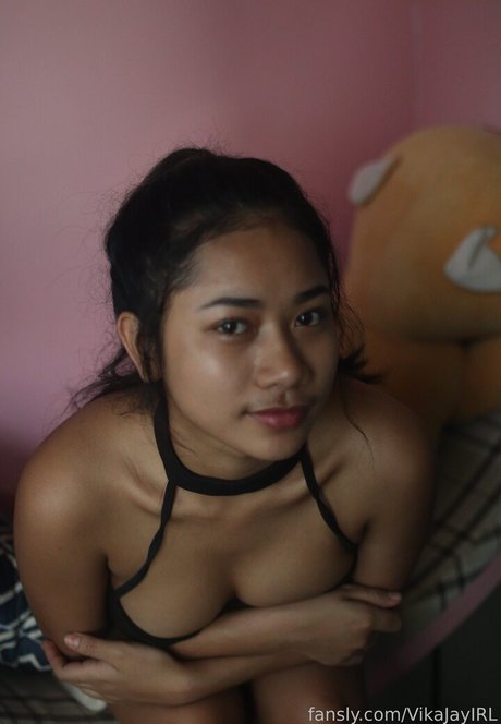 VikaJayIRL Profile image