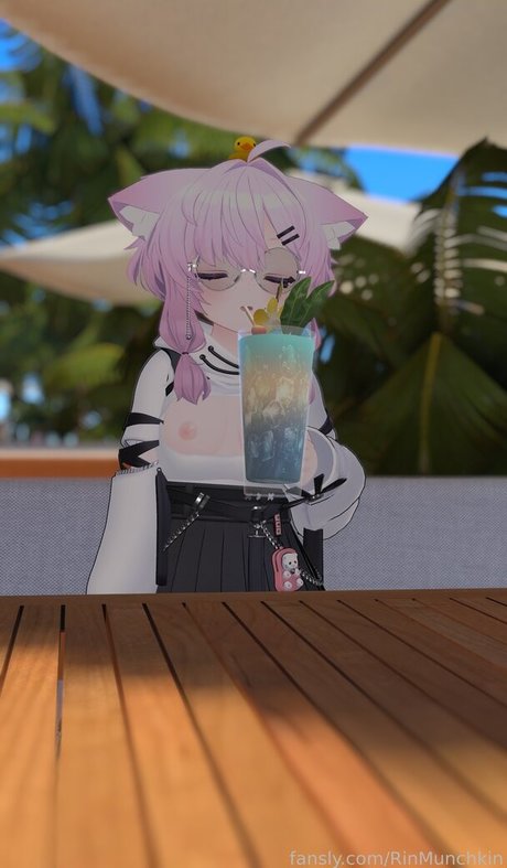 RinMunchkin onlyfans leaked photos