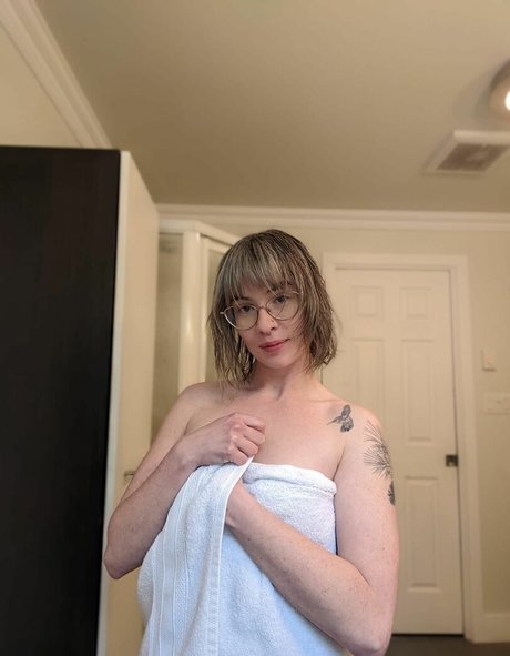 TheMissSilverWitch onlyfans photos