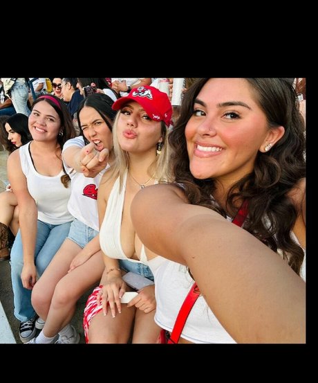 Inez Curiel leaked onlyfans