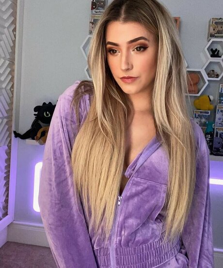 SweetTails leaked naked onlyfans