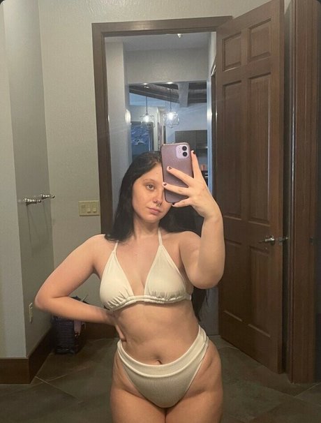 BabyDana naked on onlyfans