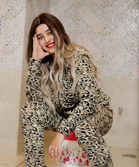 Apoorva Bhalla onlyfans pics