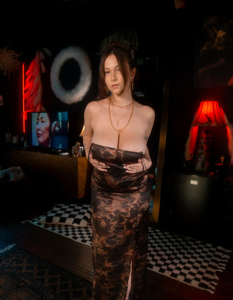 bigtittygothegg onlyfans leaked pics