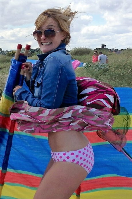 TV Shopping Presenters leaked onlyfans naked