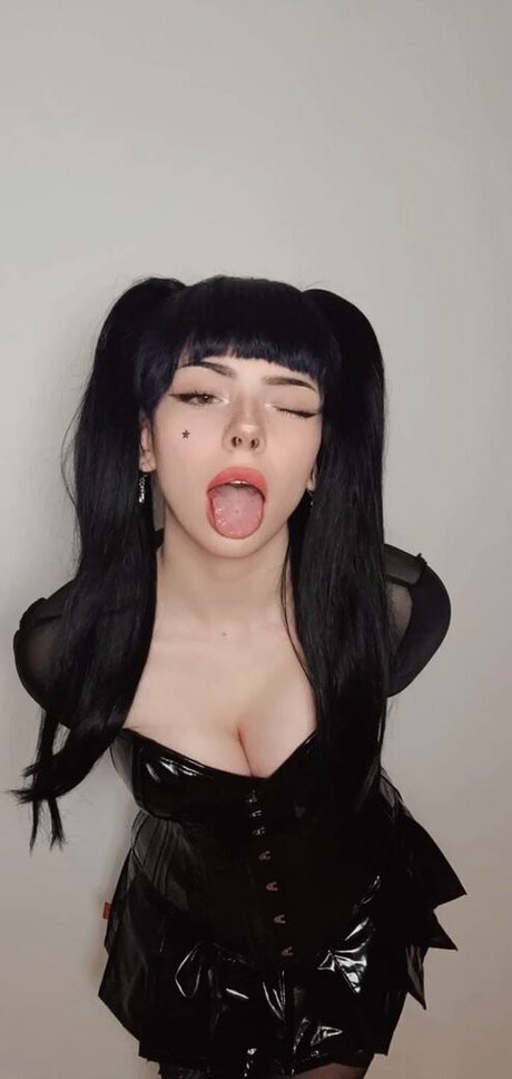 Emma Langevin onlyfans nude tits