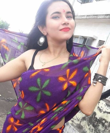 Aarohi Verma boobs onlyfans