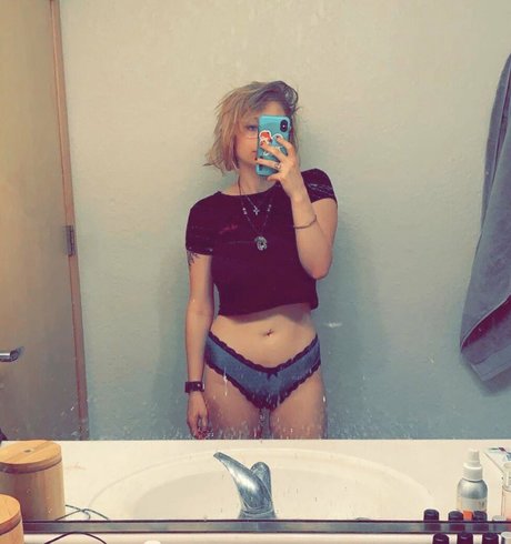 Curthobain leaked nudes onlyfans