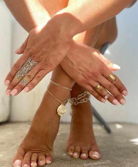 Jessyfeetparis onlyfans photos
