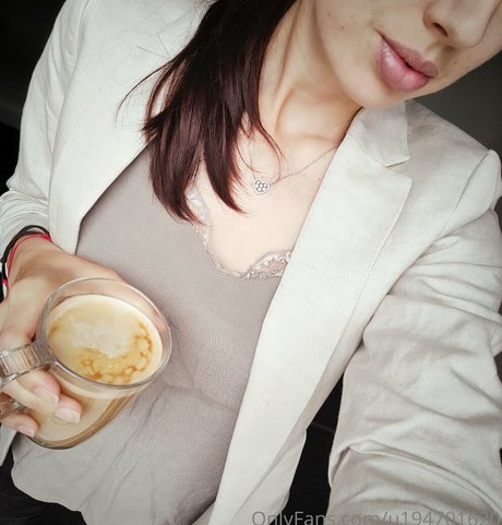 bloom666 onlyfans nudes