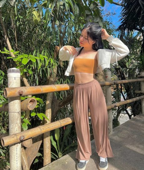 Maria ZB onlyfans leak sex