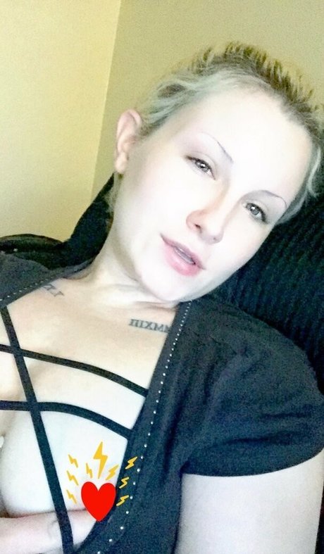 katiiemaedagoat  print