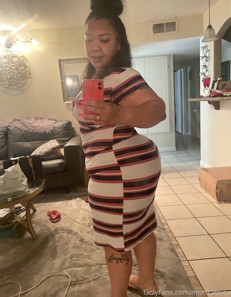 monicabunz tits onlyfans