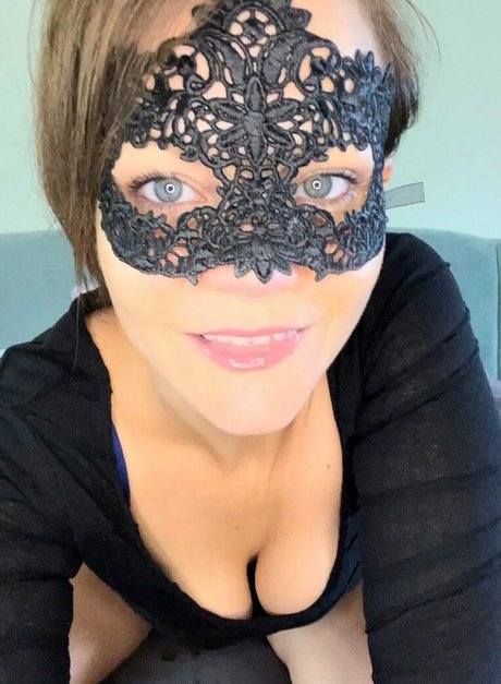 curvy kitty onlyfans sexy nudes picture