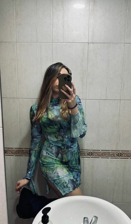 laurabass only fans nudes