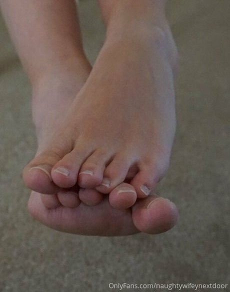 naughtywifeynextdoor onlyfans leake