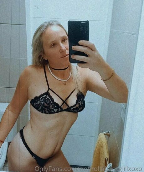 nothollabackgirlxoxo leaks onlyfans