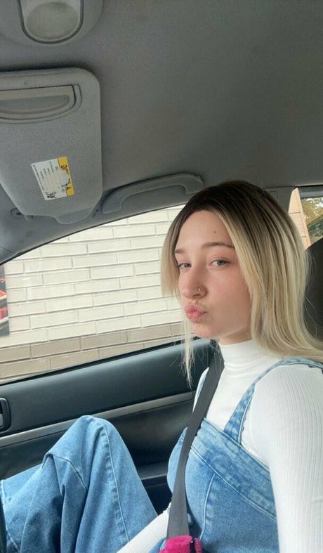 books withari onlyfans nude leak