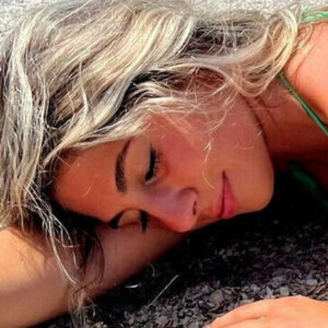 Allison Vallerand onlyfans pictures