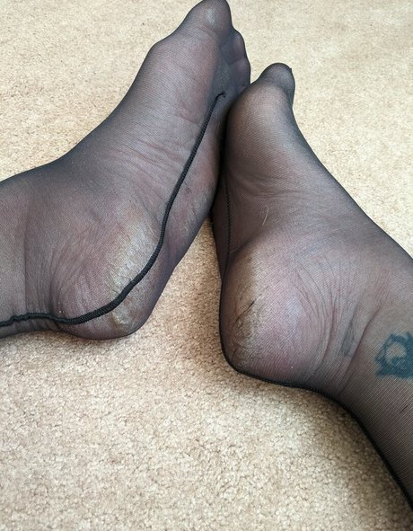 flirtyf33t94 onlyfans porn