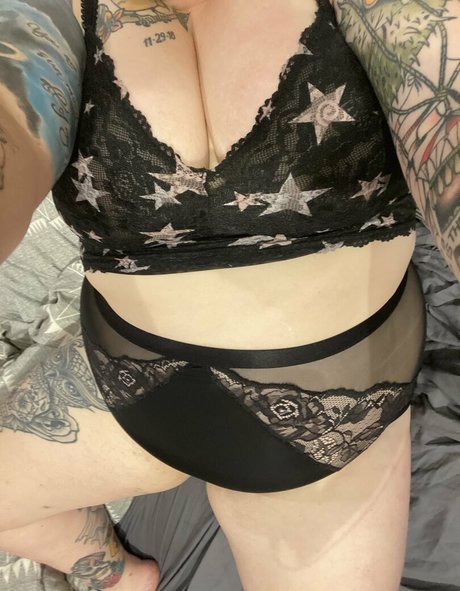 thicc n spooky porn onlyfans leaks