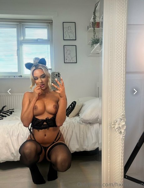 hxnnxhxxo onlyfans creator